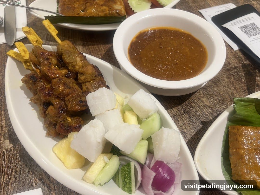 Satay with Side Dishes and Sauce