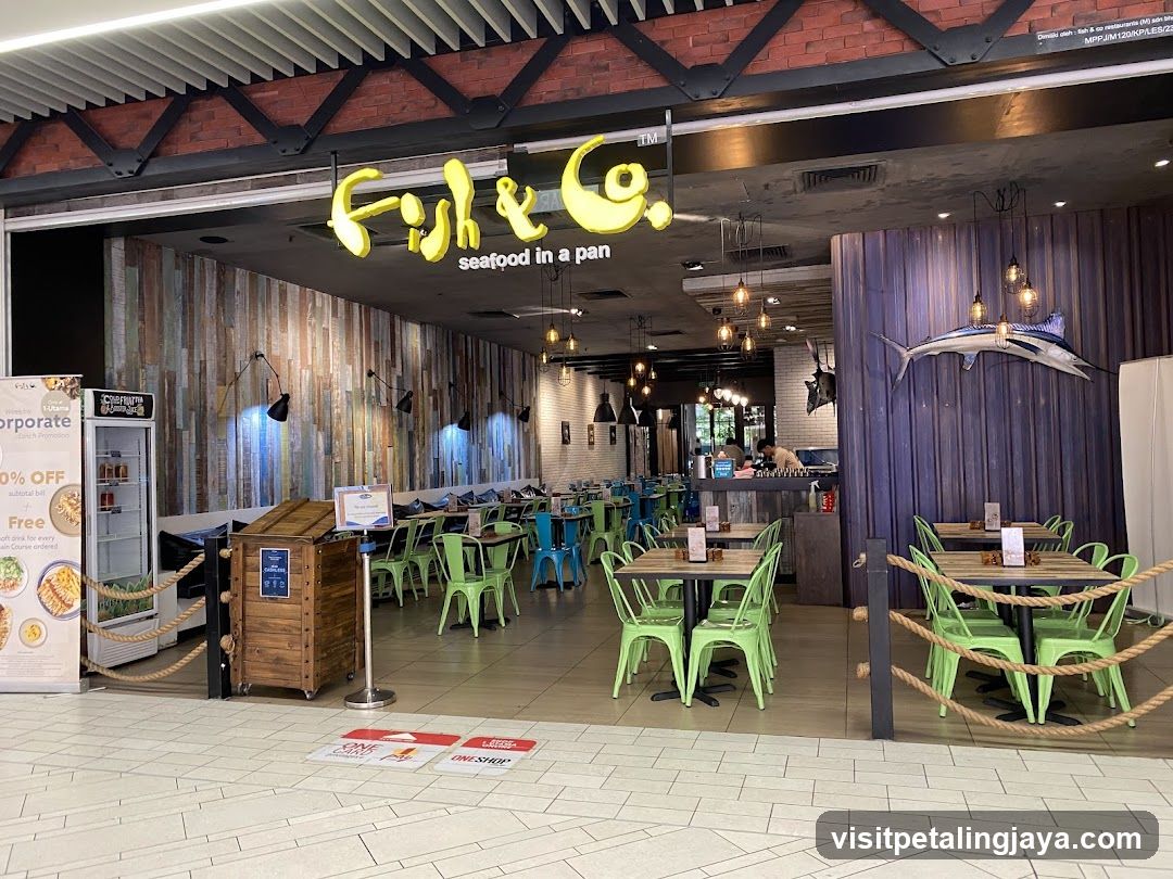 Fish & Co. 1 Utama