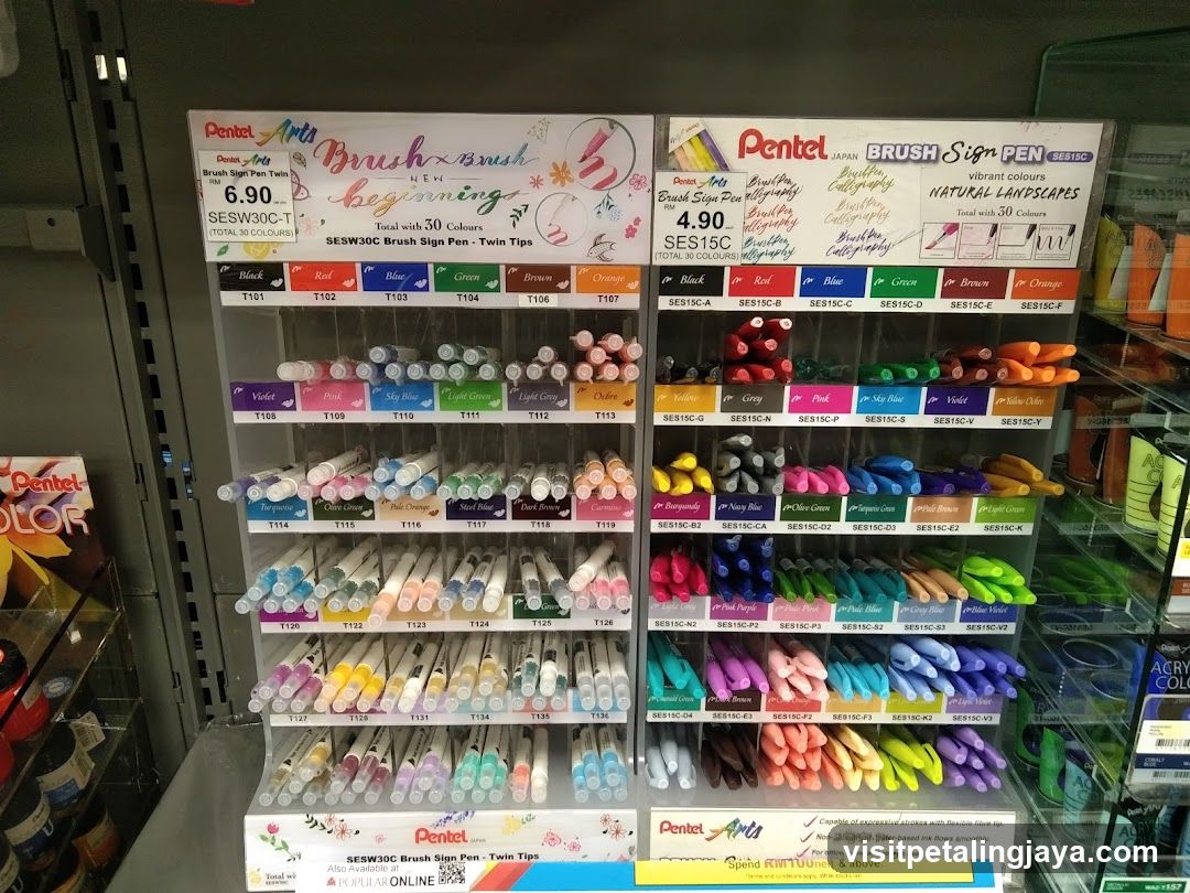 POPULAR Bookstore 大众书局 | 1 Utama