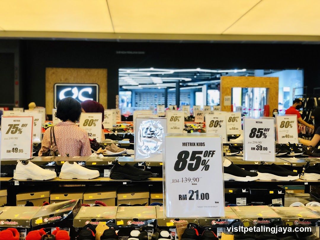 Shoe Sale Display