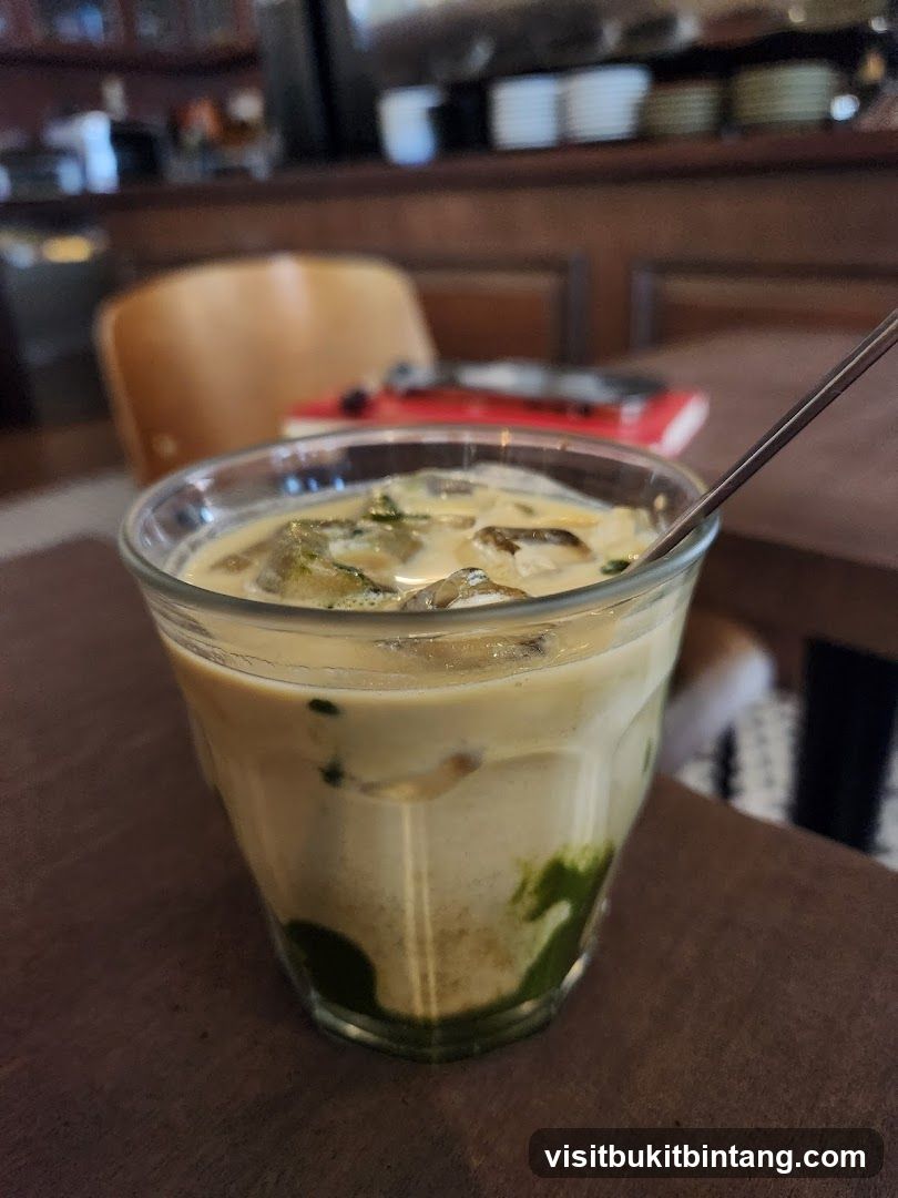 Iced Matcha Latte