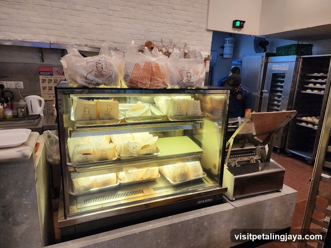 Bakery Interior Display