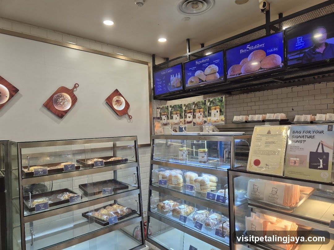 Bakery Interior Display