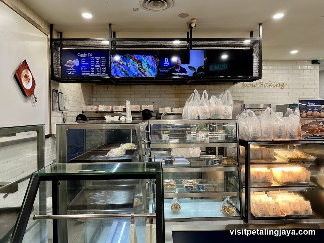 Bakery Interior Display