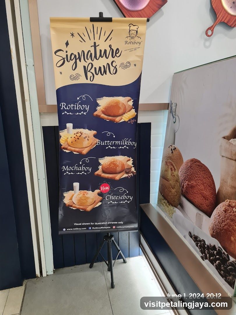 Rotiboy Signature Buns Display