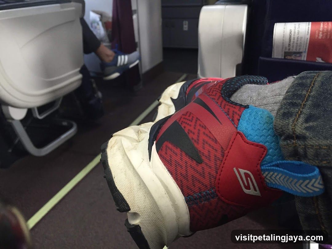 Footwear in Aircraft Interior