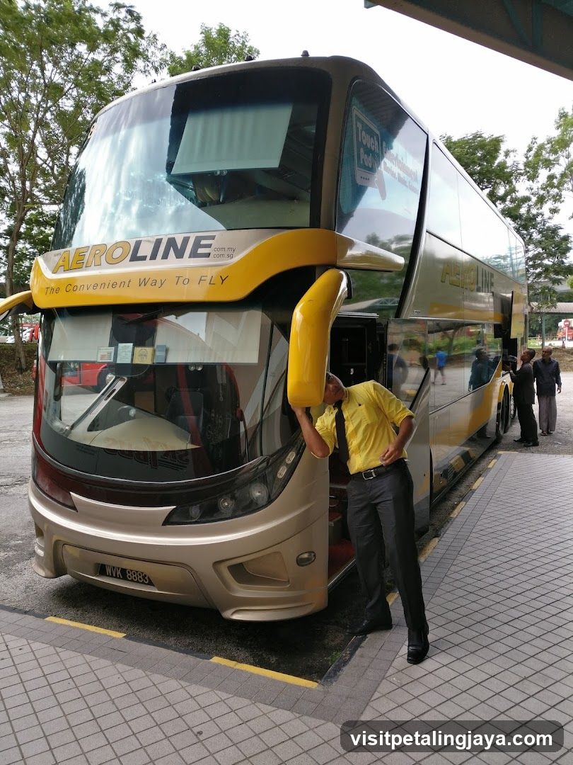 Aeroline Bus Exterior
