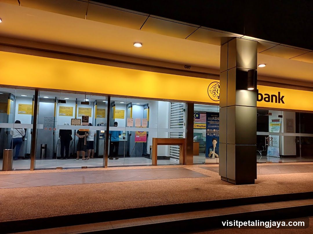 Maybank (Mutiara Damansara, PJ)