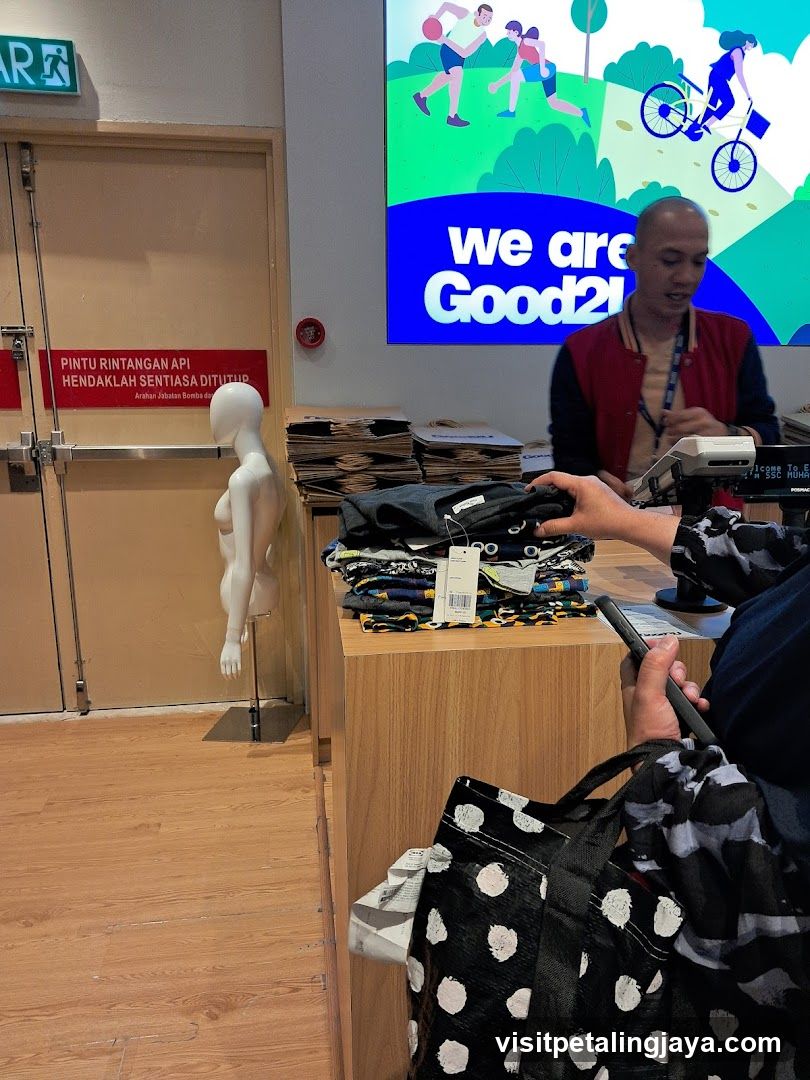 Good2U Concept Store @ the Curve