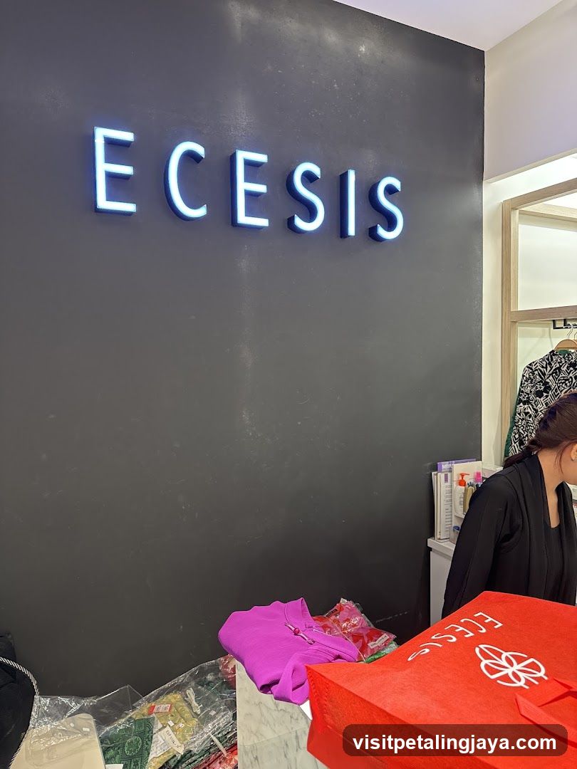 ECESIS Store Interior