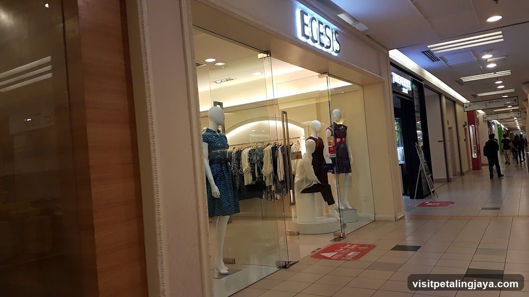 Ecesis @ 1 Utama Shopping Centre