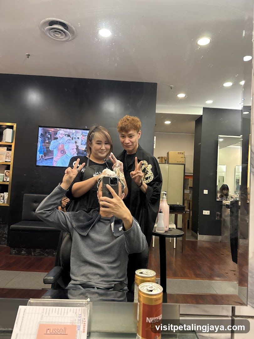Russell Salon