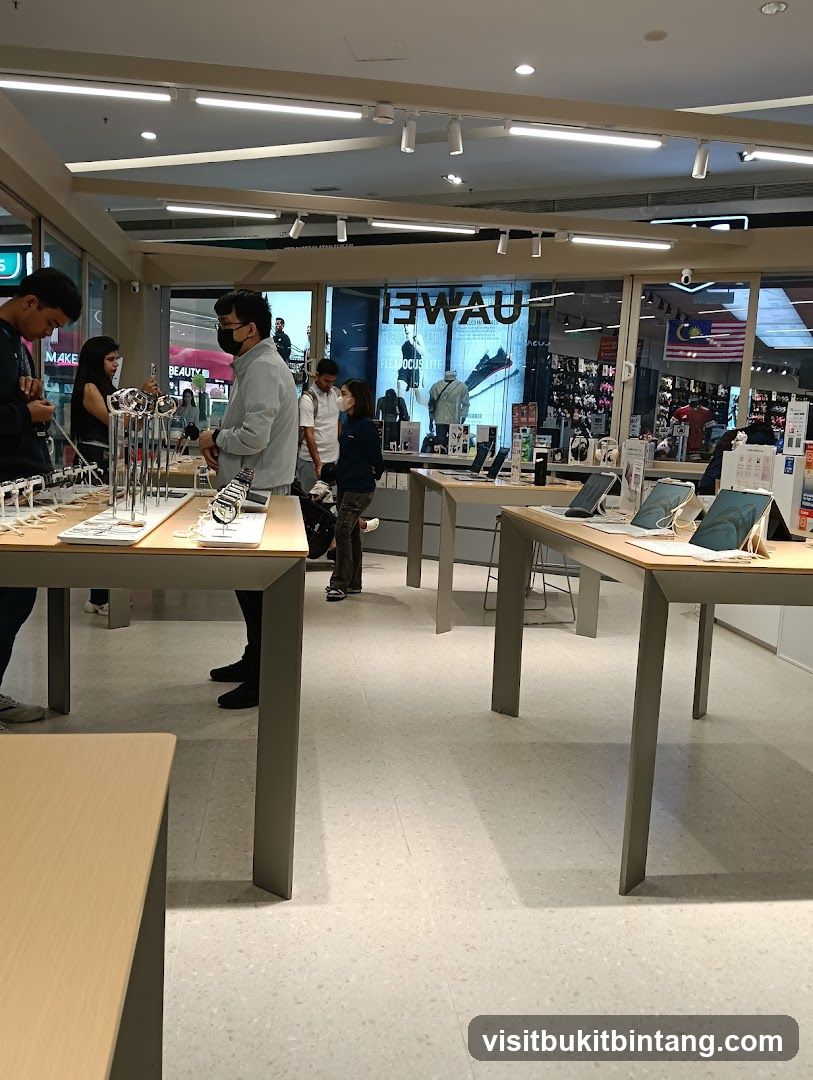 Electronics Store Display