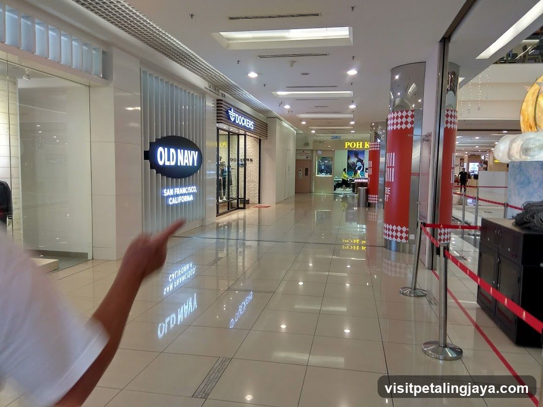 Shopping Mall Corridor