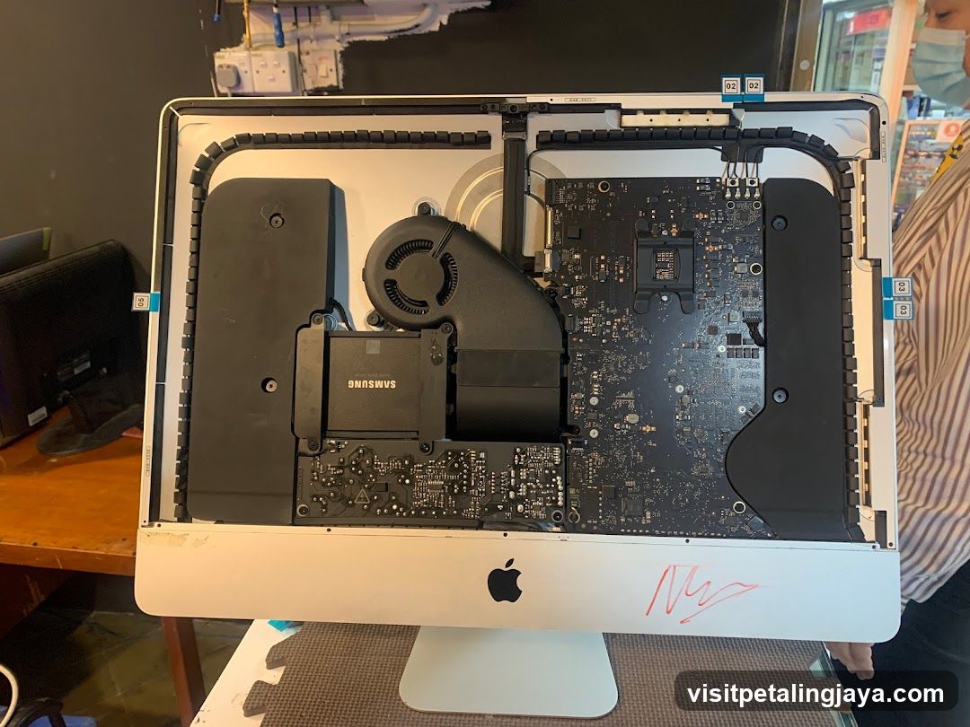 Apple iMac disassembled