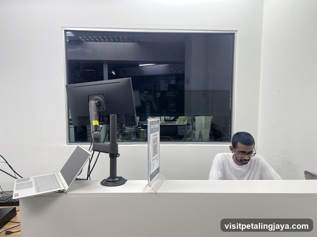 Office Reception Desk
