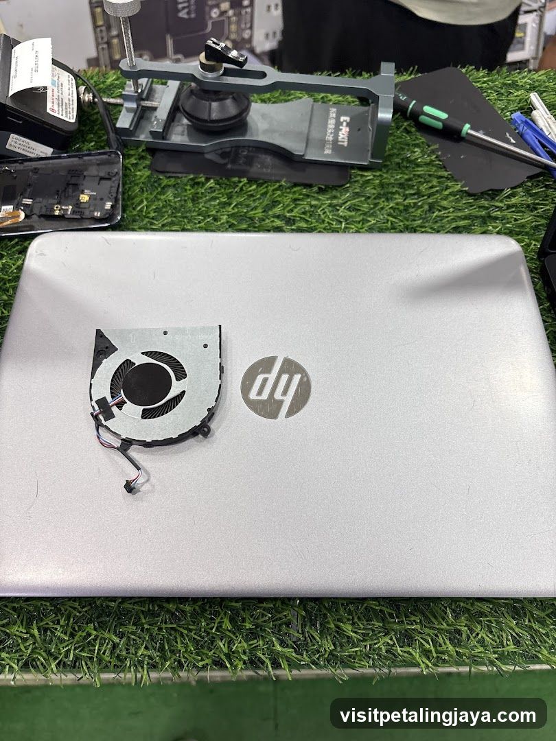 Laptop Repair Workbench