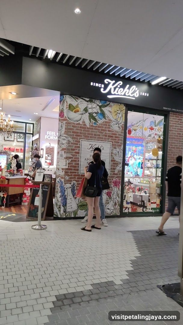 Kiehl's @ One Utama