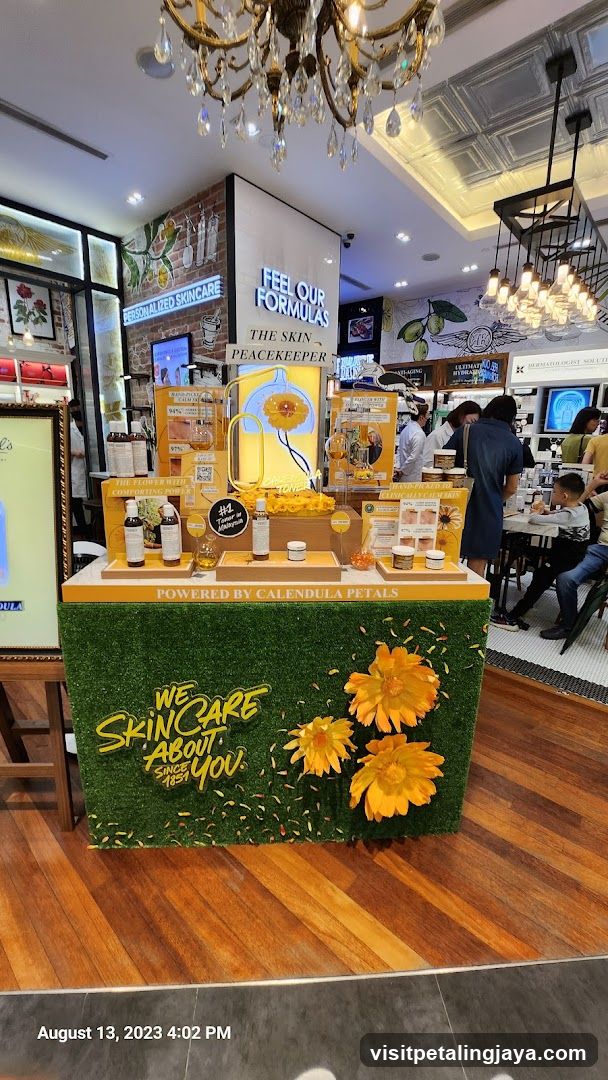 Calendula Petals Skin Care Display