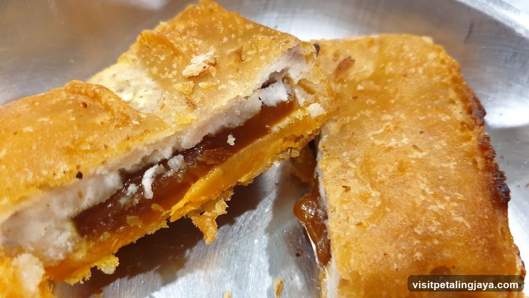 Fried Dough Pastry with Filling