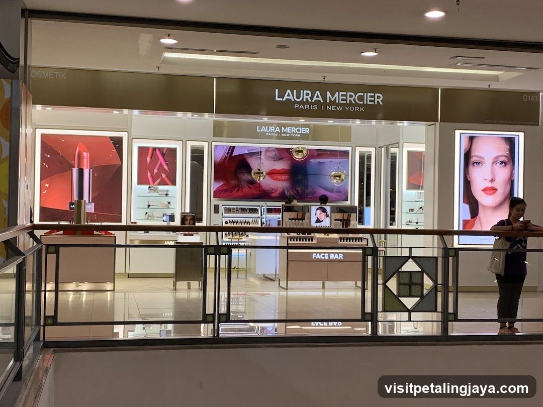 Laura Mercier Store Interior