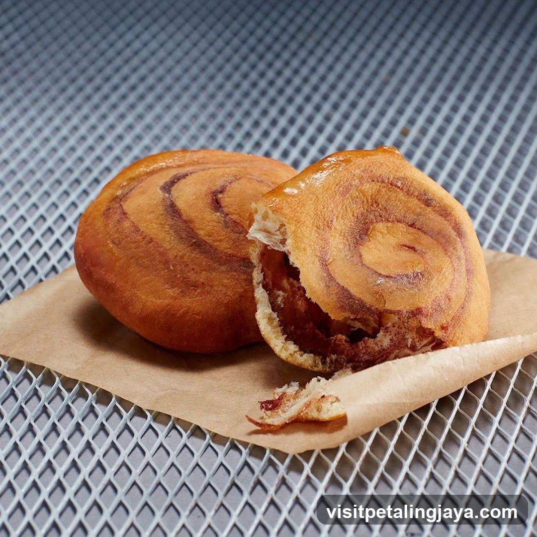 Cinnamon Roll