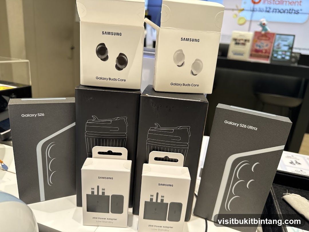 Samsung Products Display