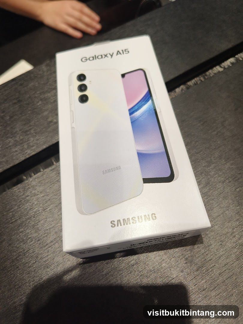 Samsung Galaxy A15 Phone Box