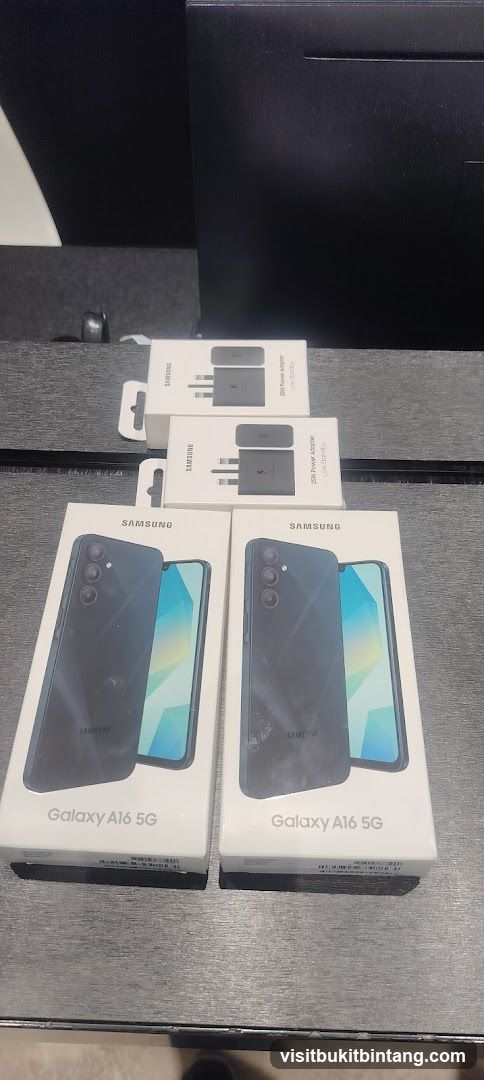 Samsung Galaxy A16 5G Phones and Power Adapters