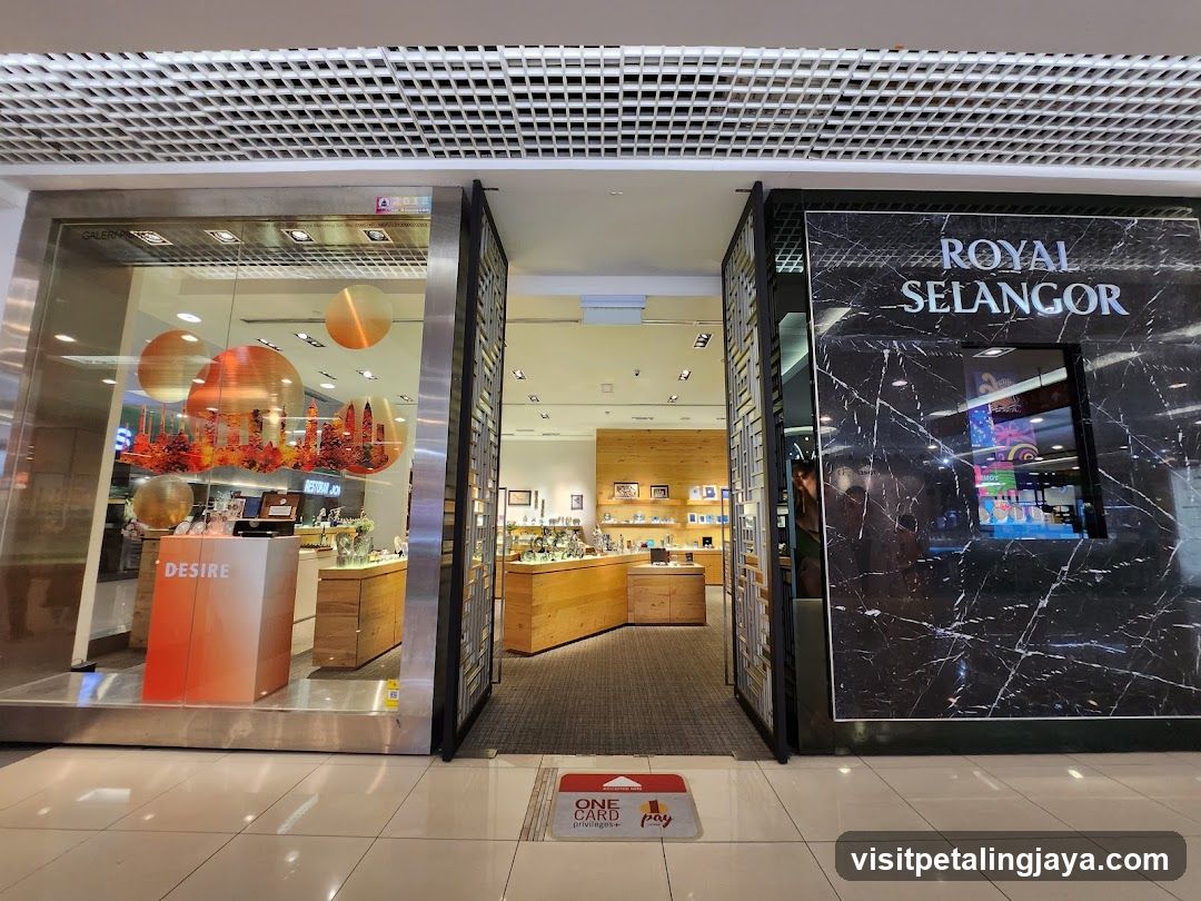 Royal Selangor, 1 Utama