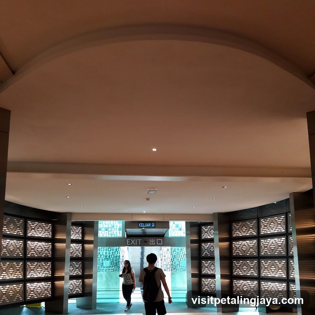 Interior Exit Area with Decorative Walls