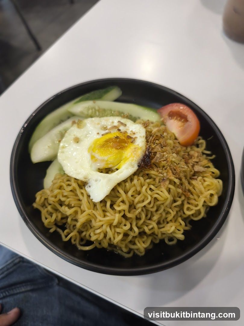Noodles with Fried Egg