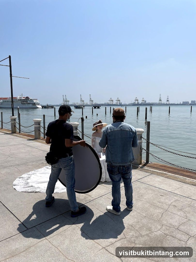 Photoshoot by the water