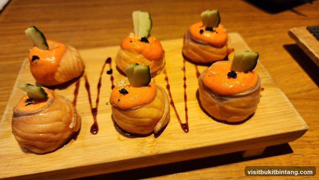 Salmon Rolls with Toppings
