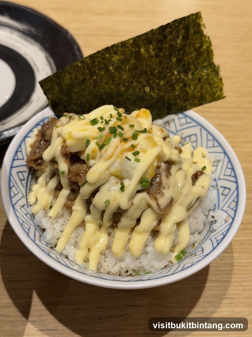 Beef and Egg Rice Bowl with Seaweed