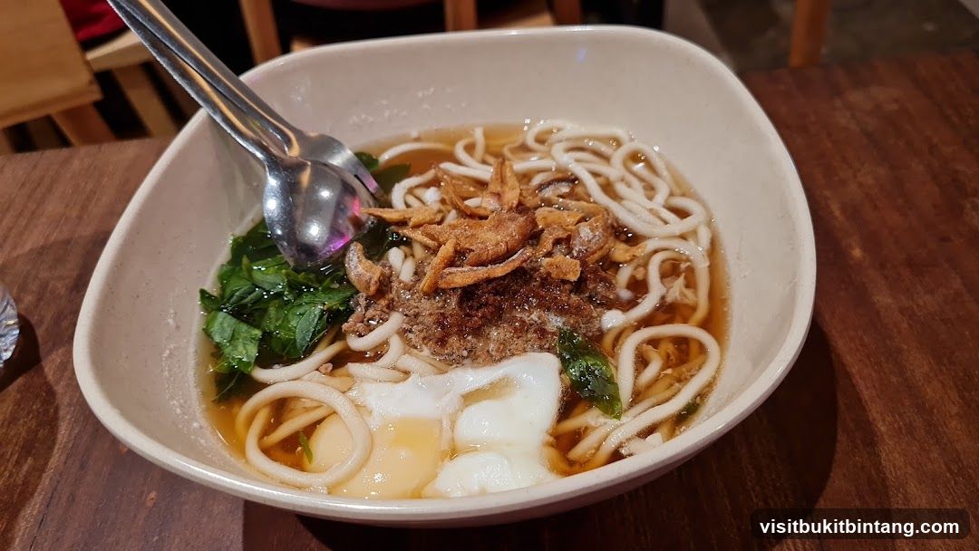 Noodle Soup with Egg
