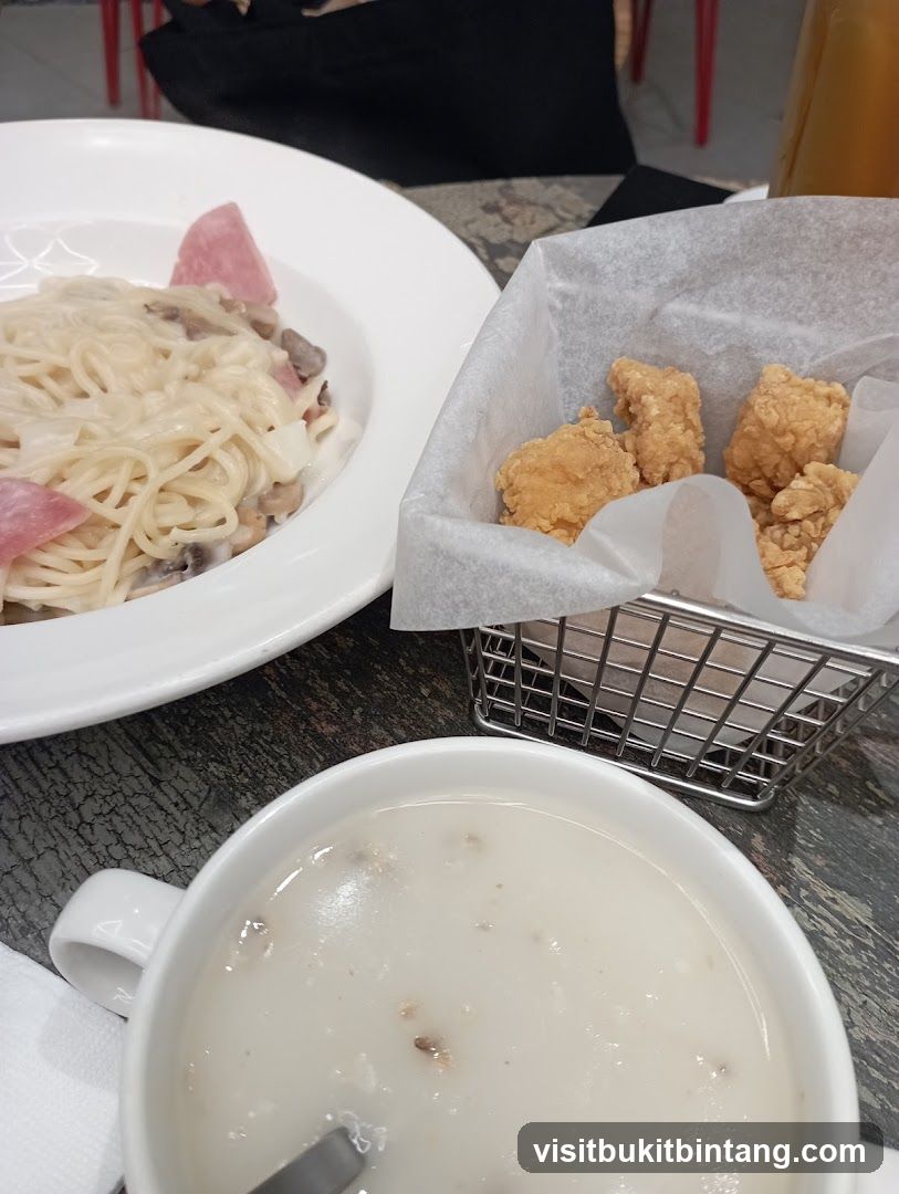 Creamy Pasta with Fried Chicken and Soup