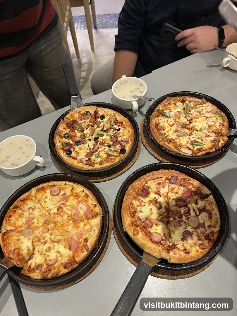 Four Pizzas and Soup