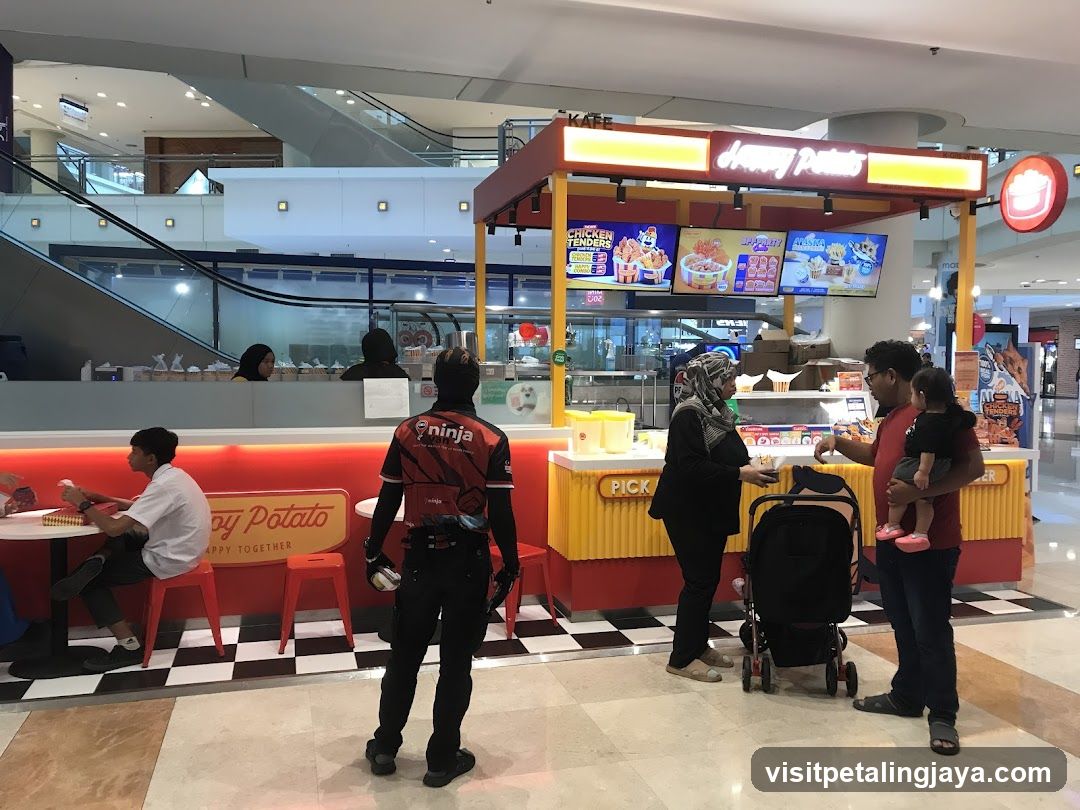 Happy Potato Food Stall in Mall
