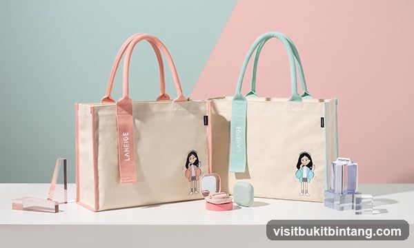 Laneige Tote Bags