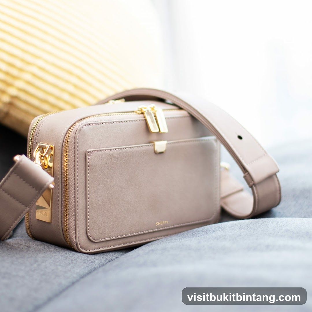 Beige Leather Handbag