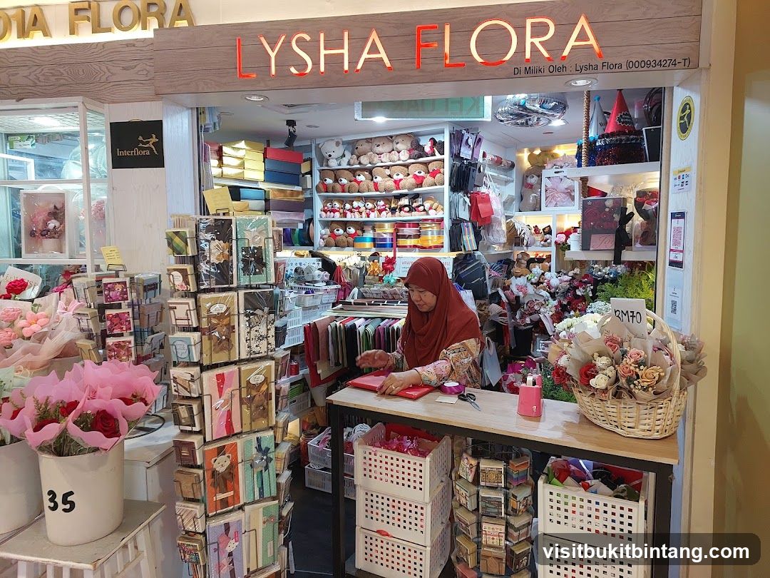 Lysha Flora @ Suria KLCC