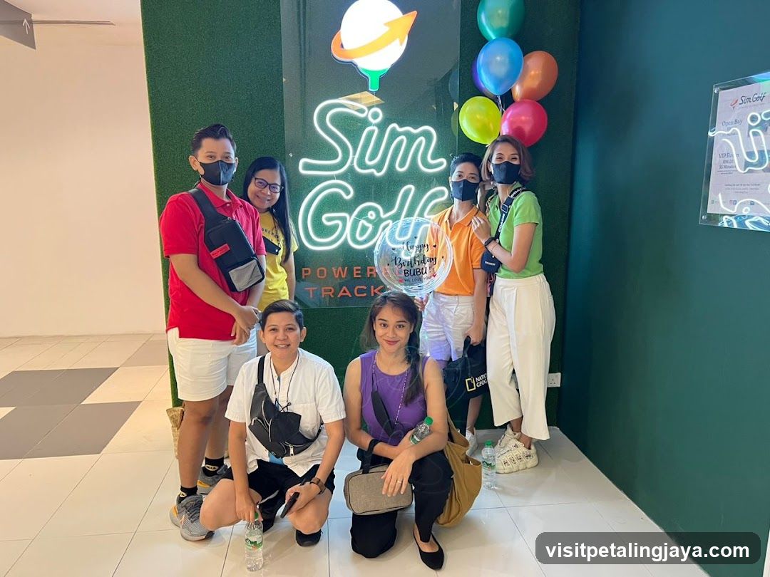 Group Photo at Sim Golf