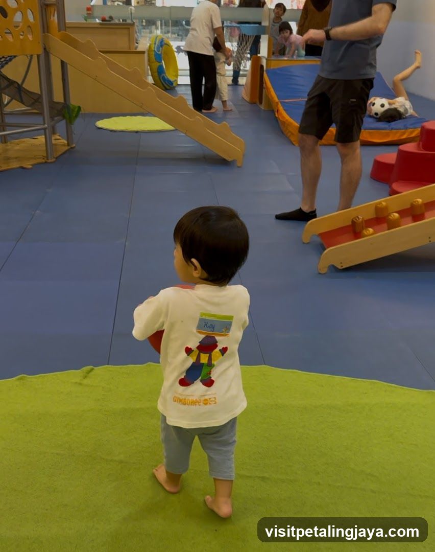 Gymboree Play & Music Publika
