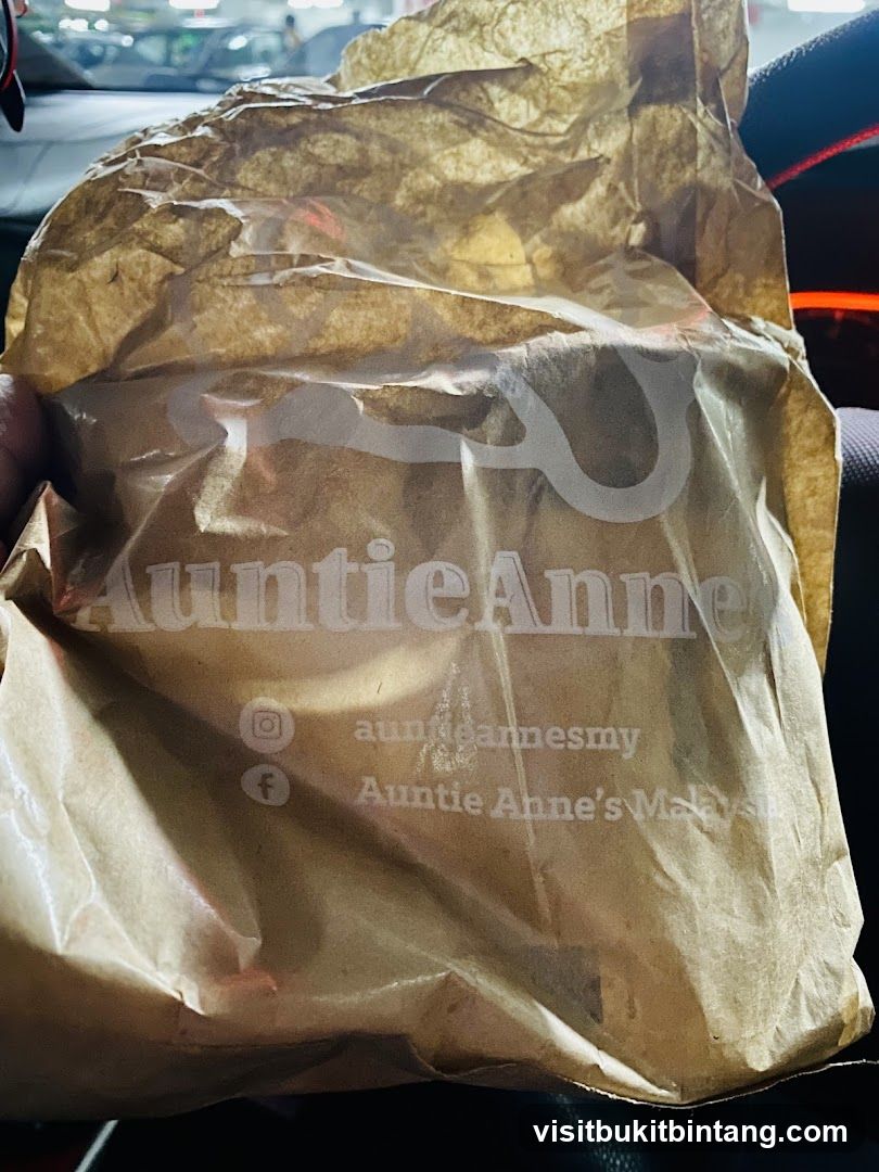 Auntie Anne's Bag