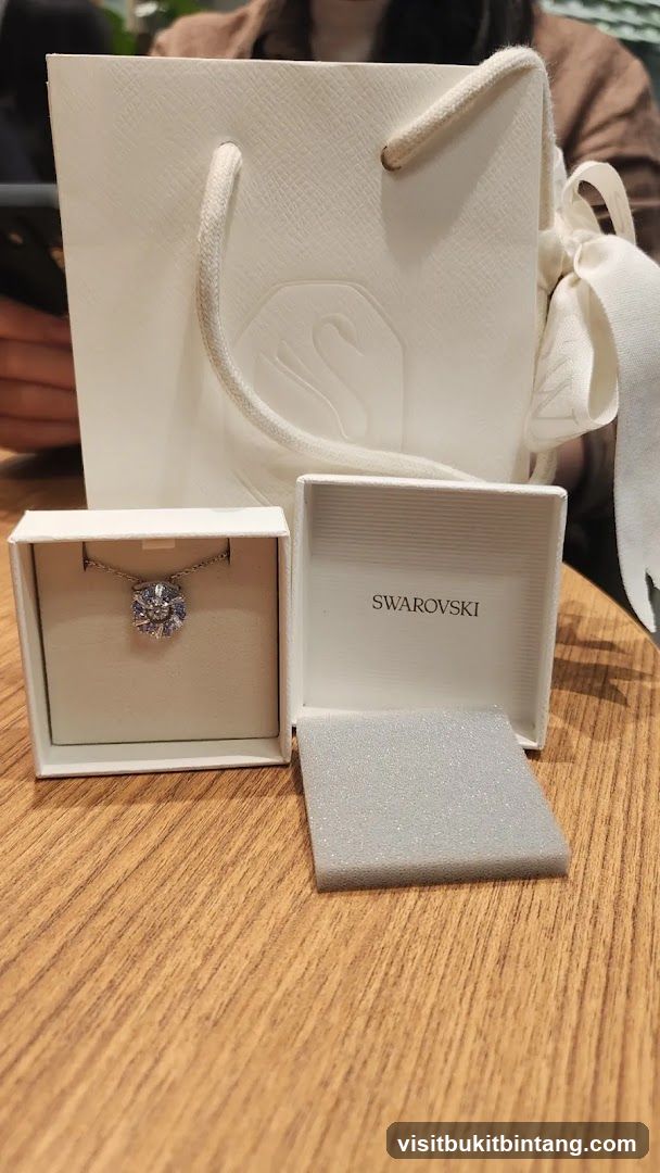 Swarovski Necklace and Packaging