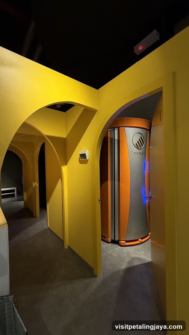 Senna Magnium Solarium Interior