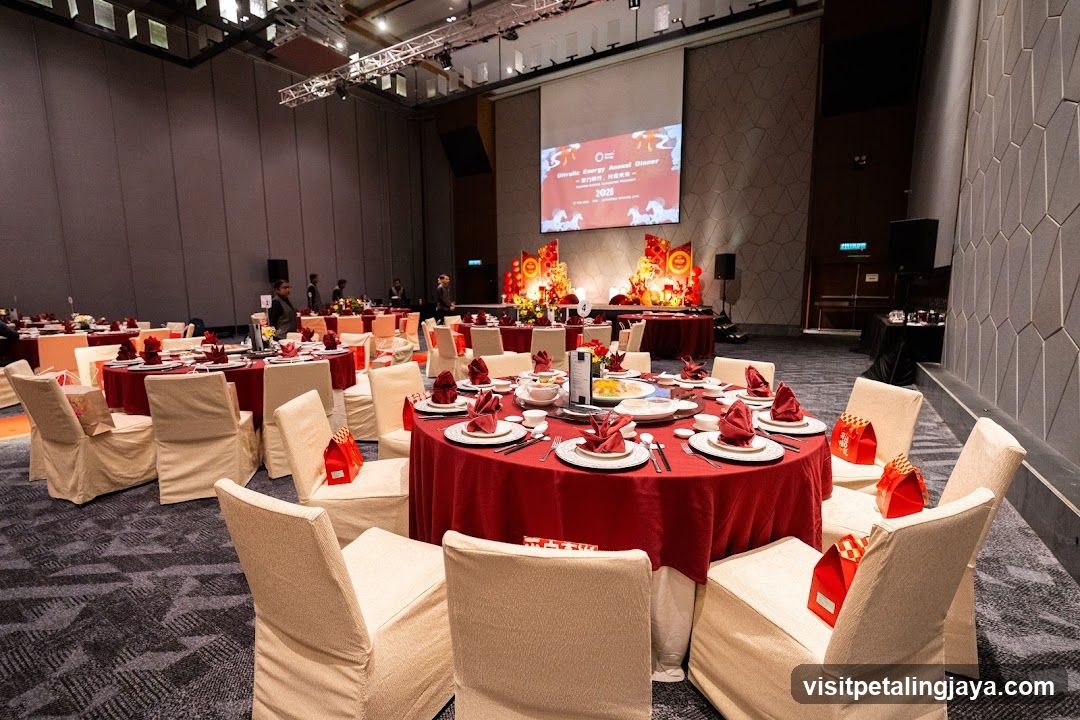 Banquet Hall Setup