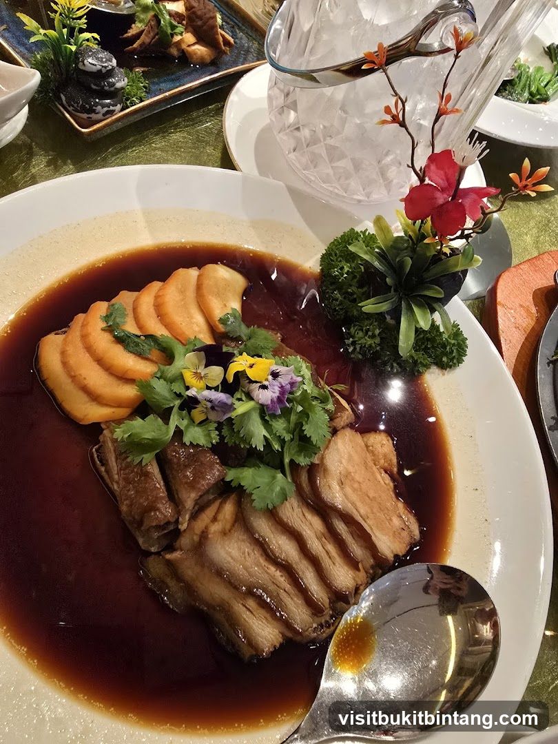 Braised Sliced Meat with Sauce