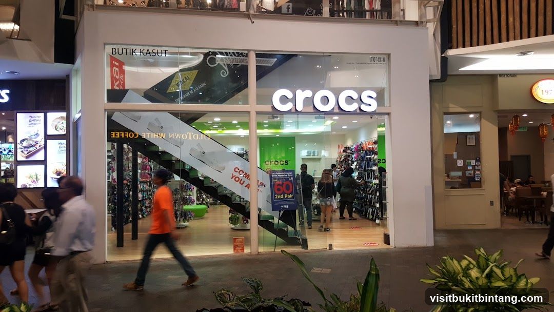 Crocs Storefront